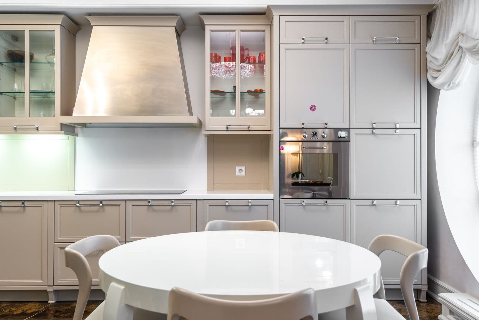 Kitchen Cabinet Painting